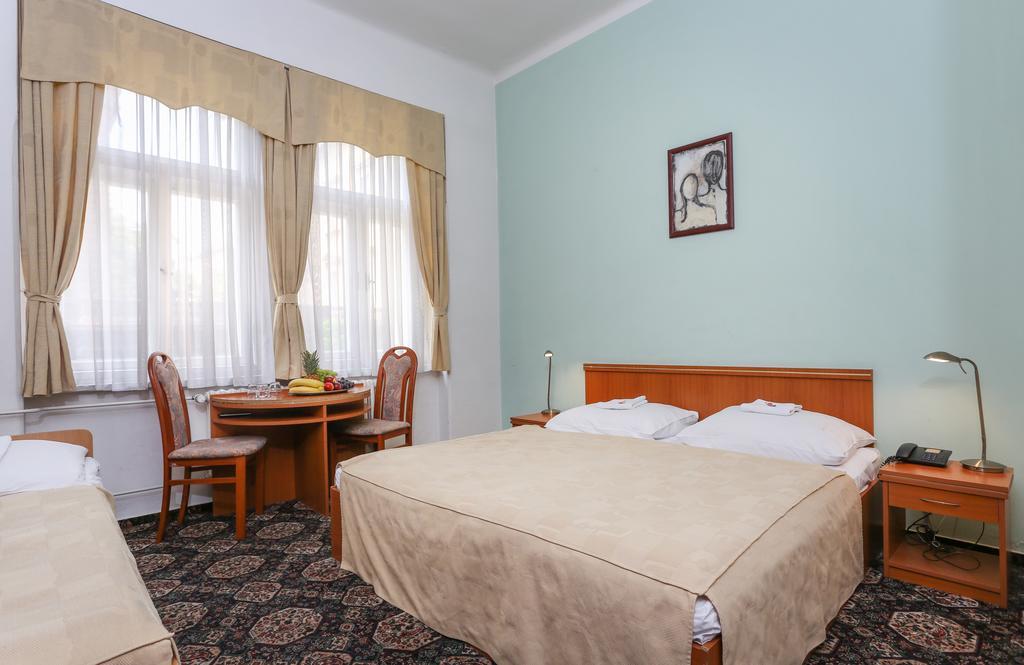 City Club Praha Bagian luar foto