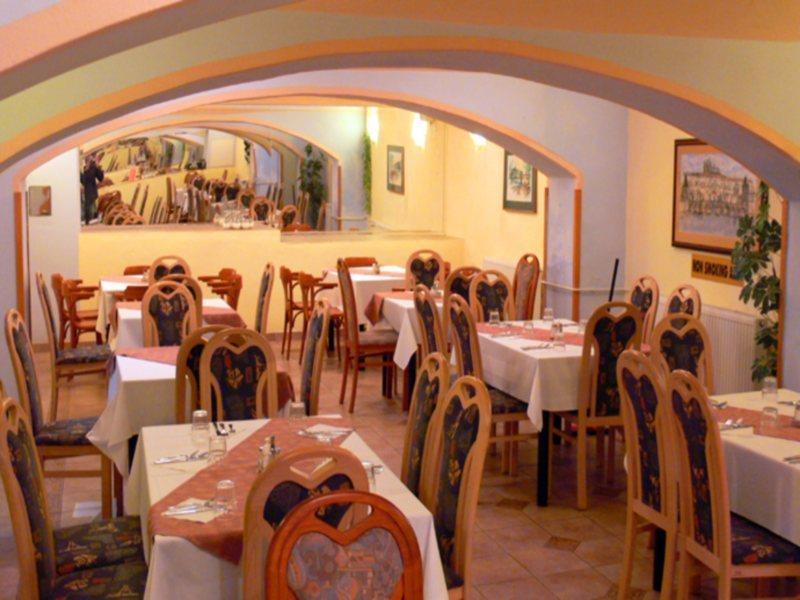 City Club Praha Bagian luar foto